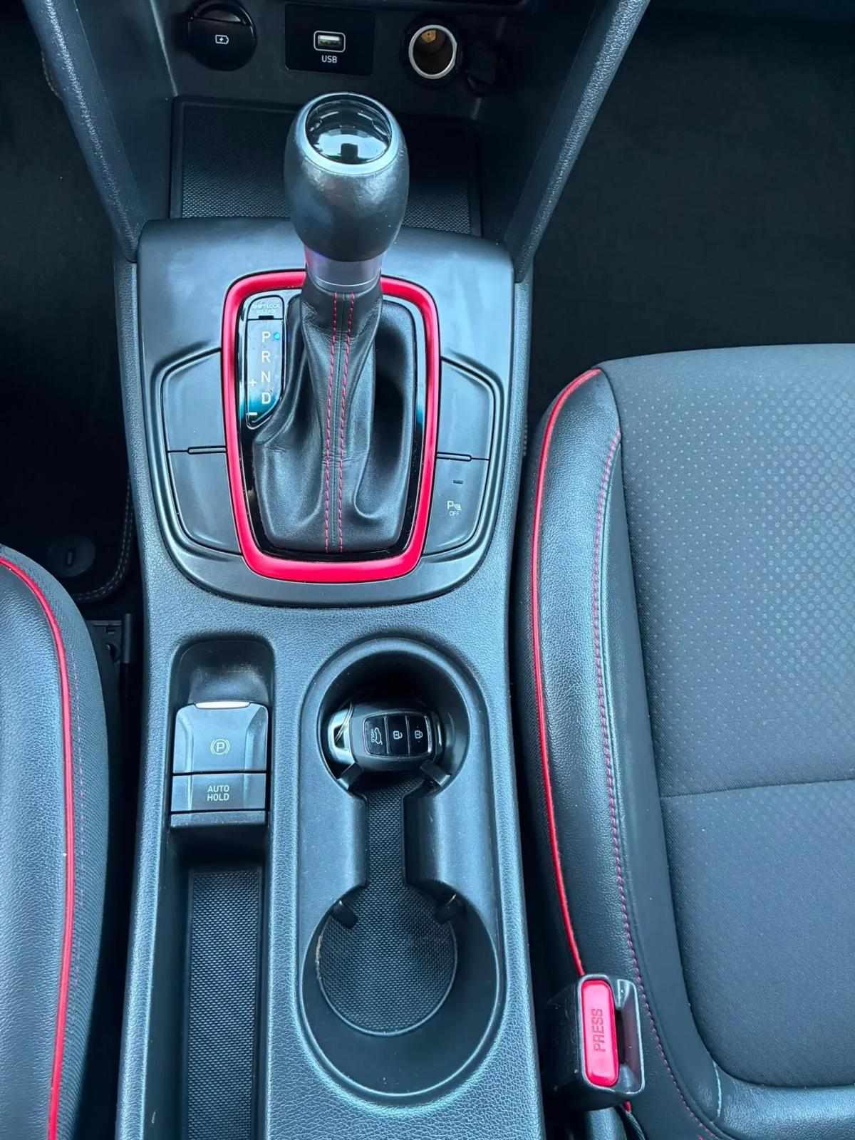 hyundai-kauai-2020-hibrido-a-gasolina-1580cc