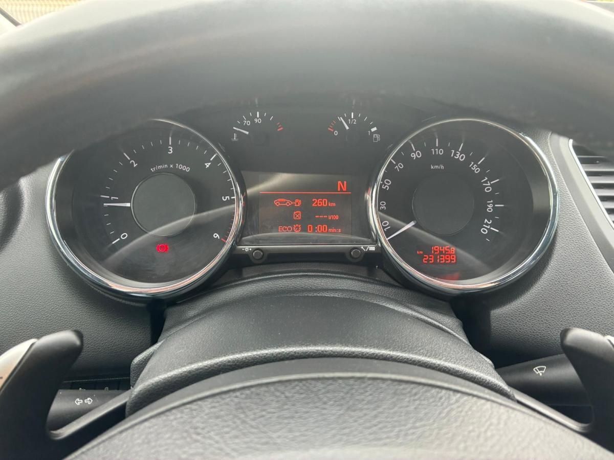 peugeot-5008-2012-diesel-1560cc