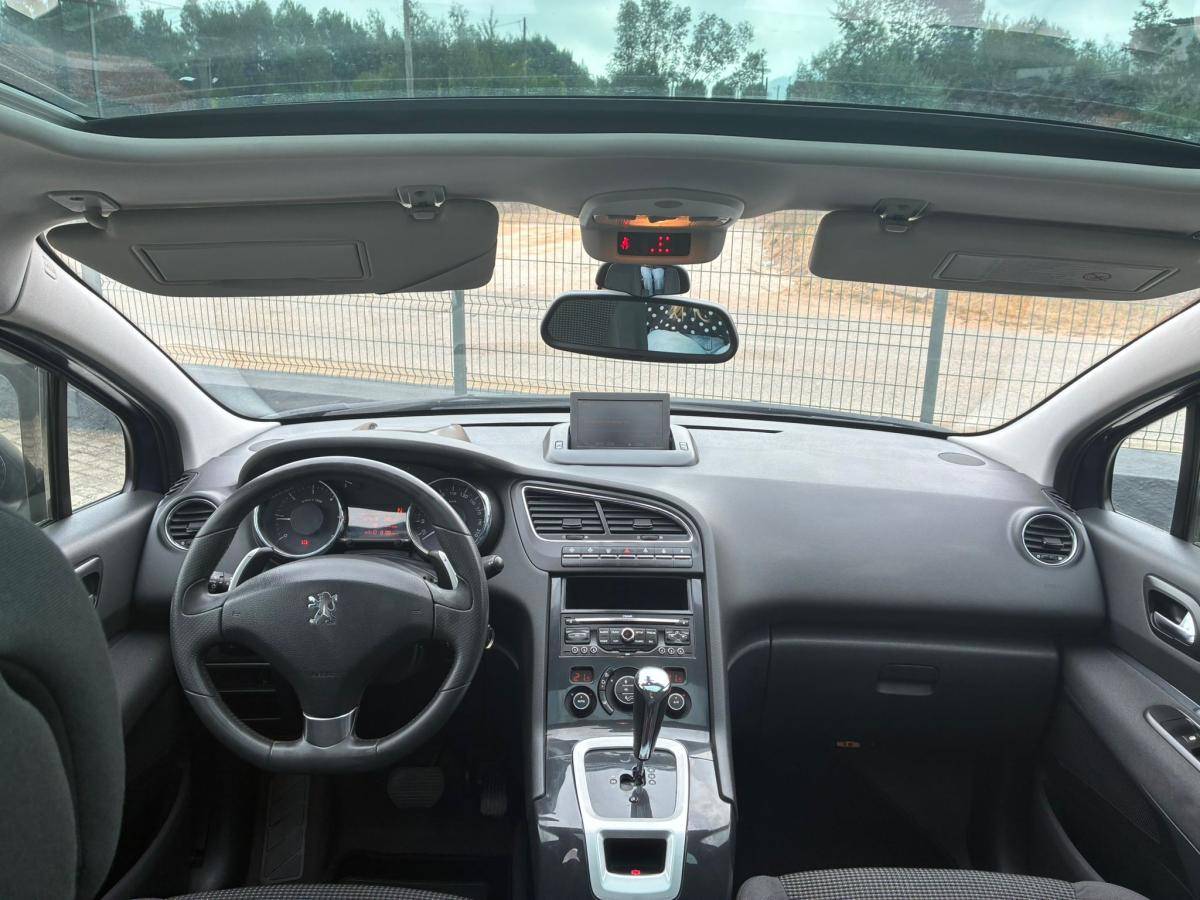 peugeot-5008-2012-diesel-1560cc