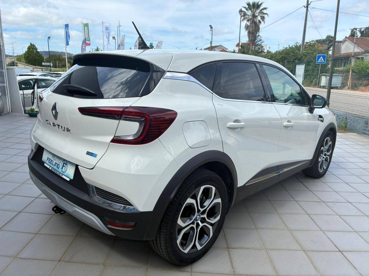 renault-captur-2021-hibrido-a-gasolina-1598cc