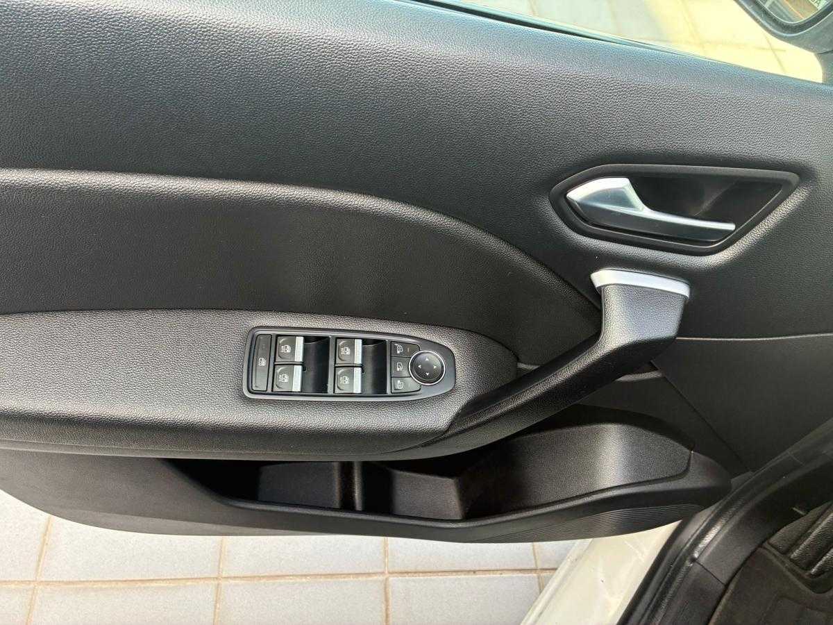 renault-captur-2021-hibrido-a-gasolina-1598cc