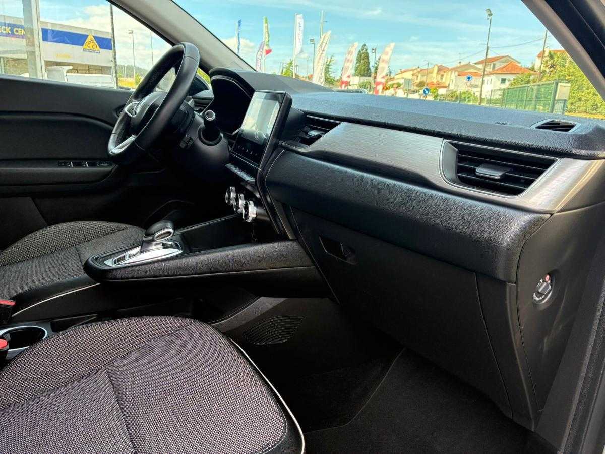 renault-captur-2021-hibrido-a-gasolina-1598cc