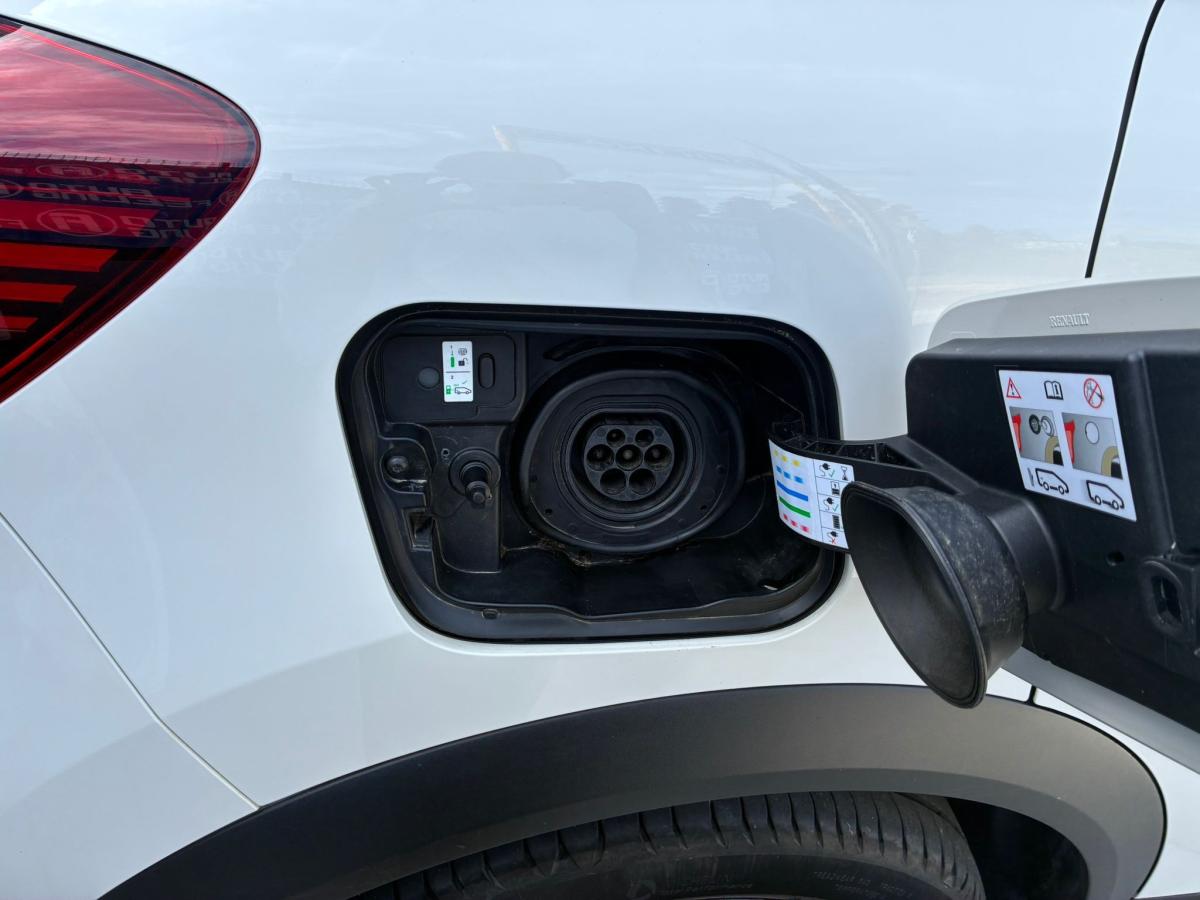 renault-captur-2021-hibrido-a-gasolina-1598cc