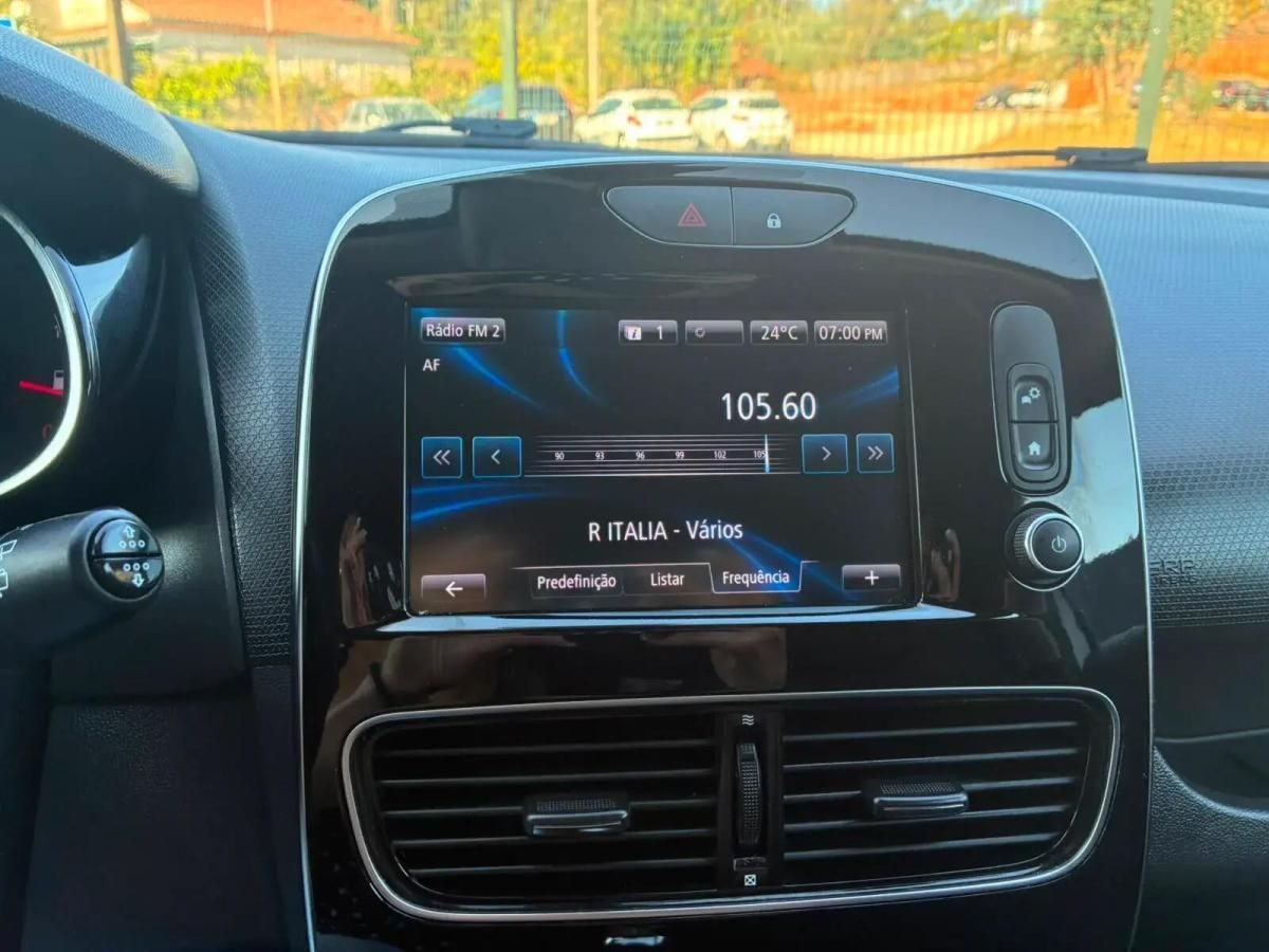 renault-clio-sport-tourer-2017-diesel-1461cc