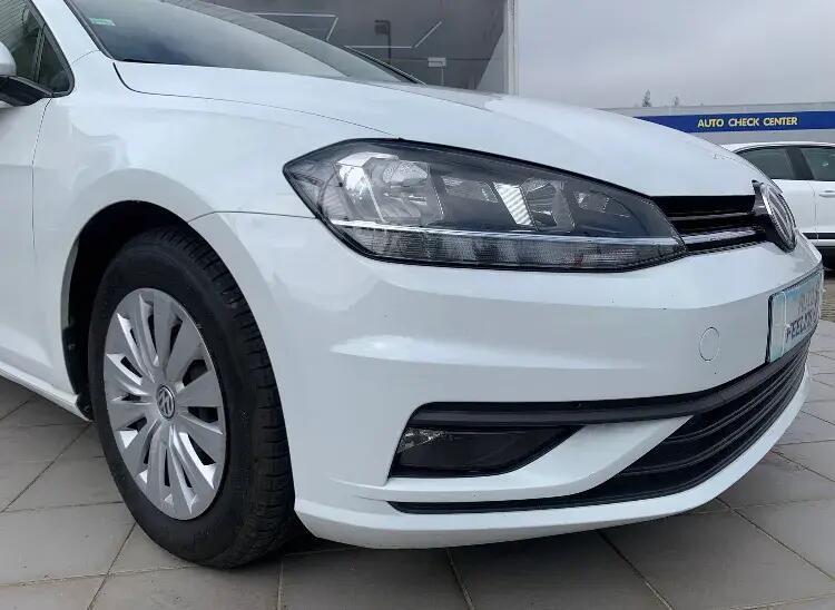 volkswagen-golf-2019-diesel-1598cc
