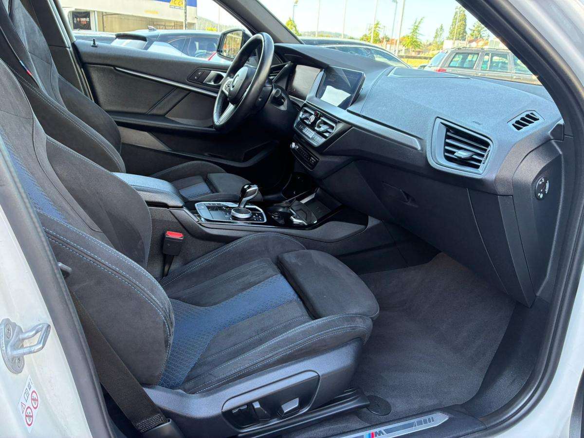 bmw-serie-1-2024-gasolina-1499cc