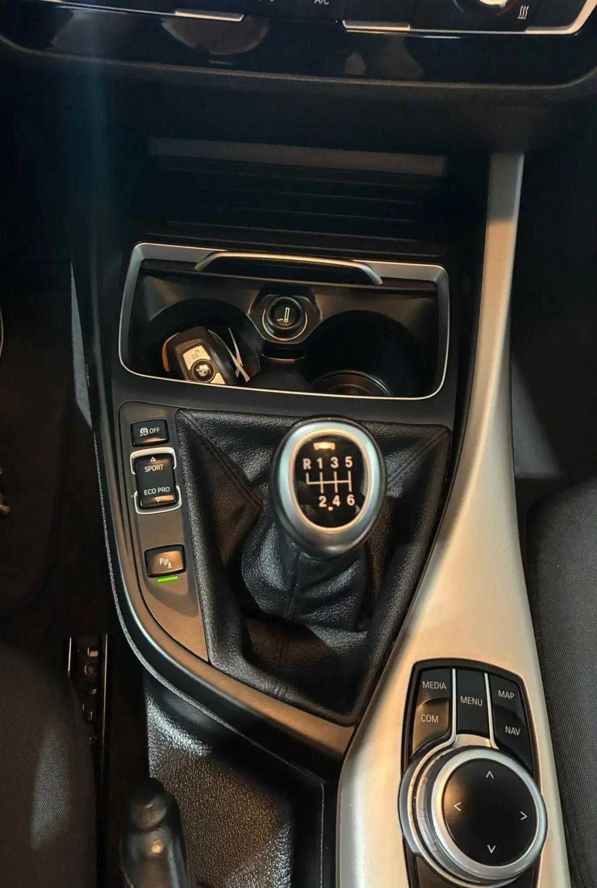 bmw-serie-1-2019-diesel-1496cc