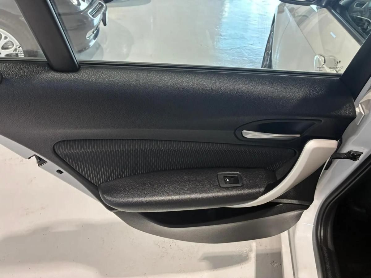 bmw-serie-1-2019-diesel-1496cc