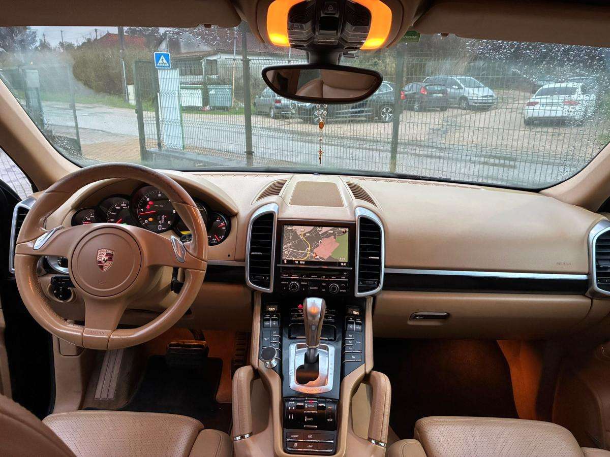 porsche-cayenne-2012-diesel-2967cc