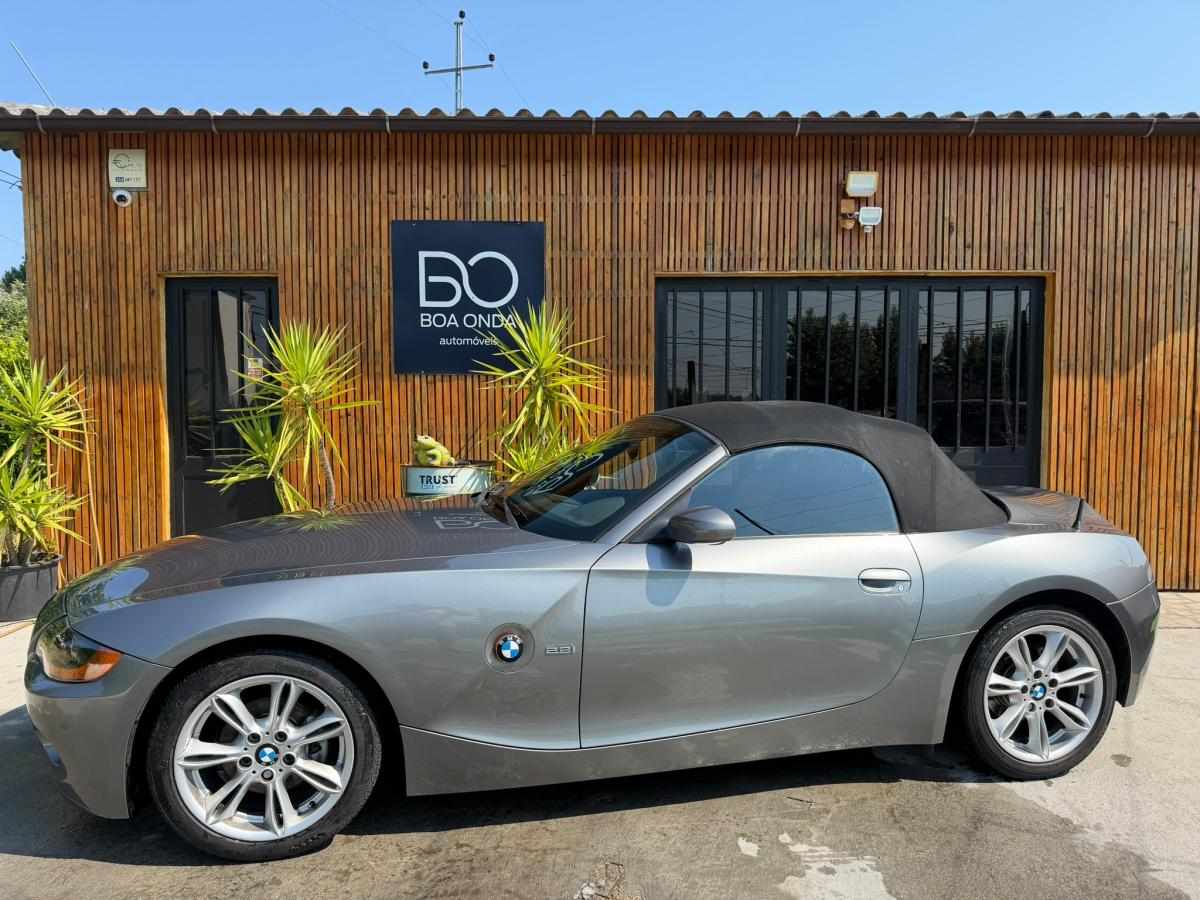 bmw-z4-2-2i-2004-gasolina-2171cc