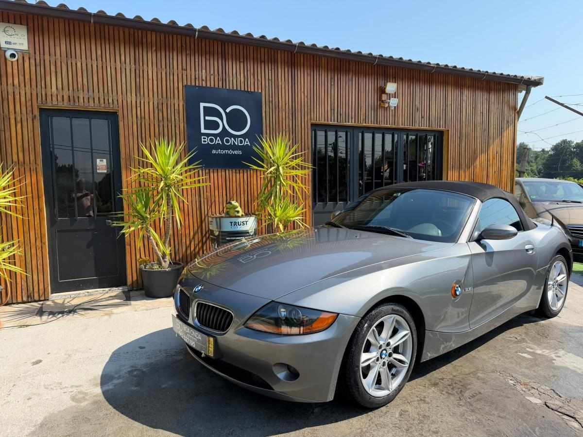bmw-z4-2-2i-2004-gasolina-2171cc