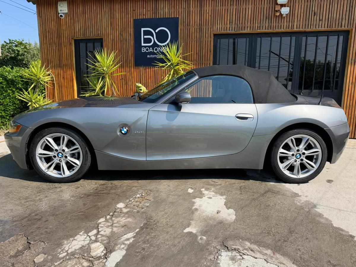 bmw-z4-2-2i-2004-gasolina-2171cc