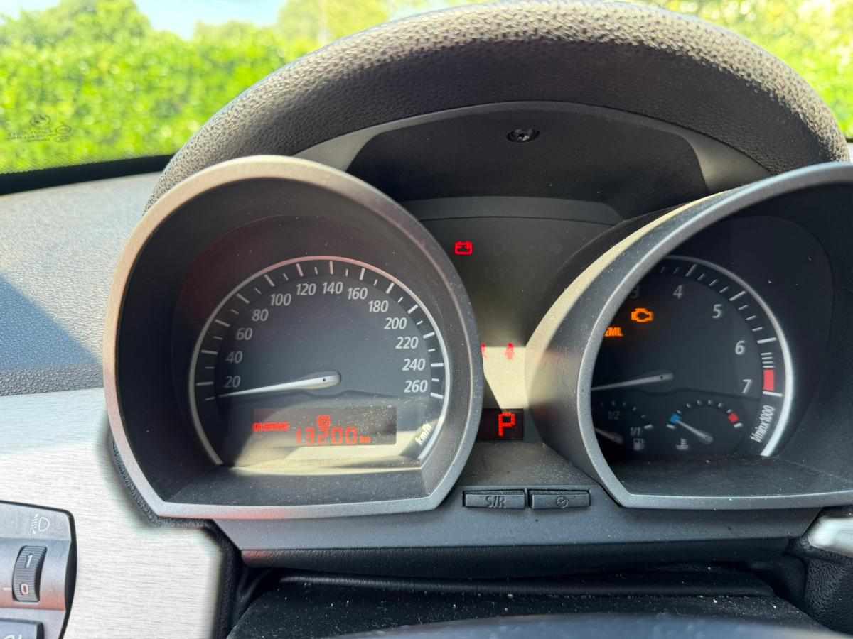 bmw-z4-2-2i-2004-gasolina-2171cc