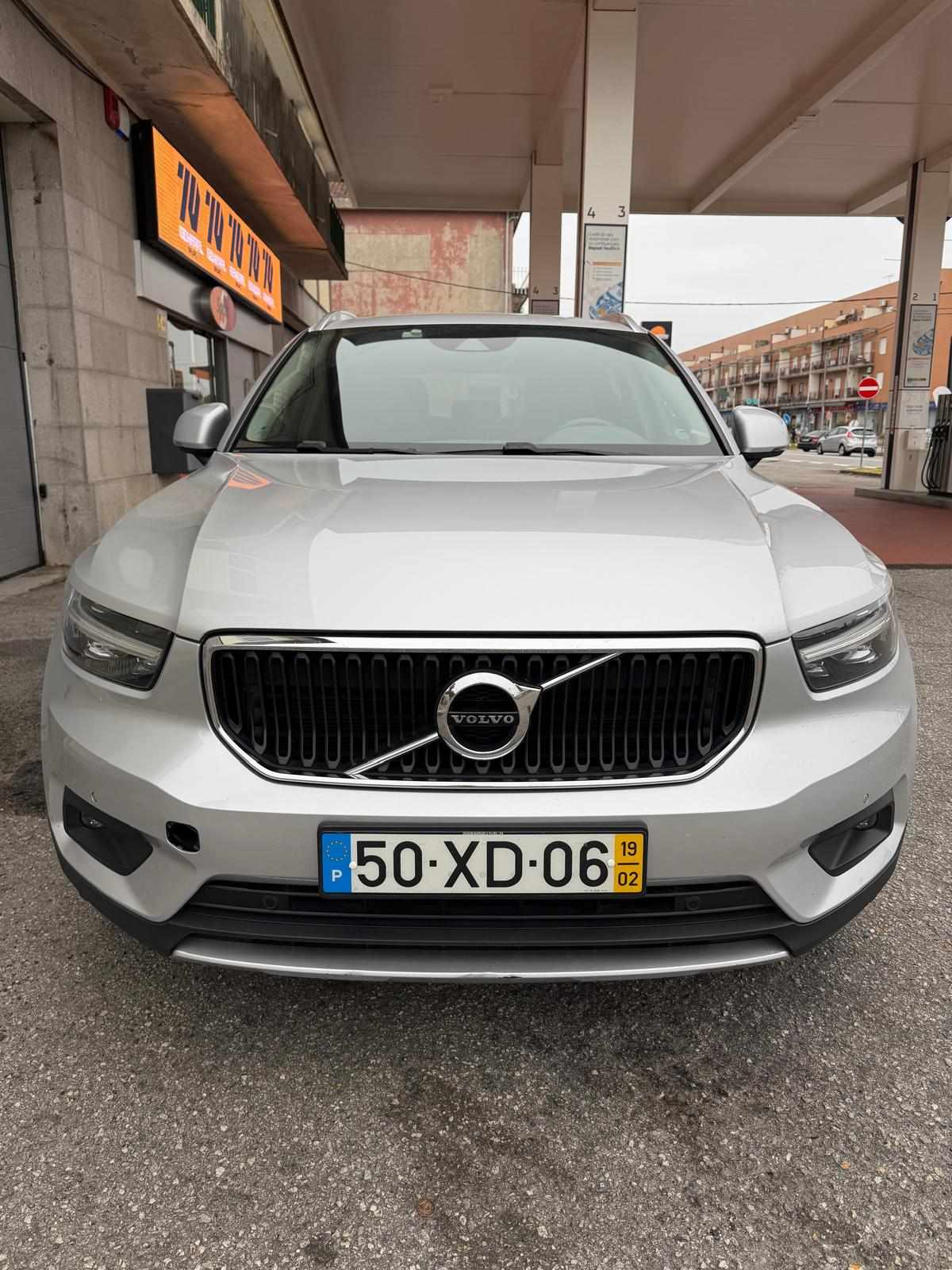 volvo-xc40-2-0-d3-2019-diesel-1969cc