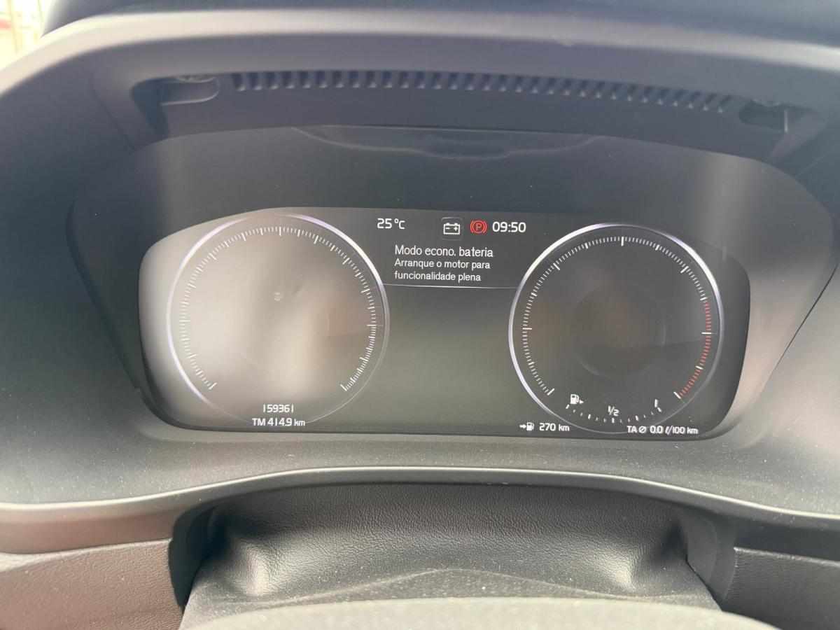 volvo-xc40-2-0-d3-2019-diesel-1969cc