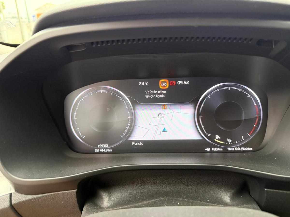 volvo-xc40-2-0-d3-2019-diesel-1969cc