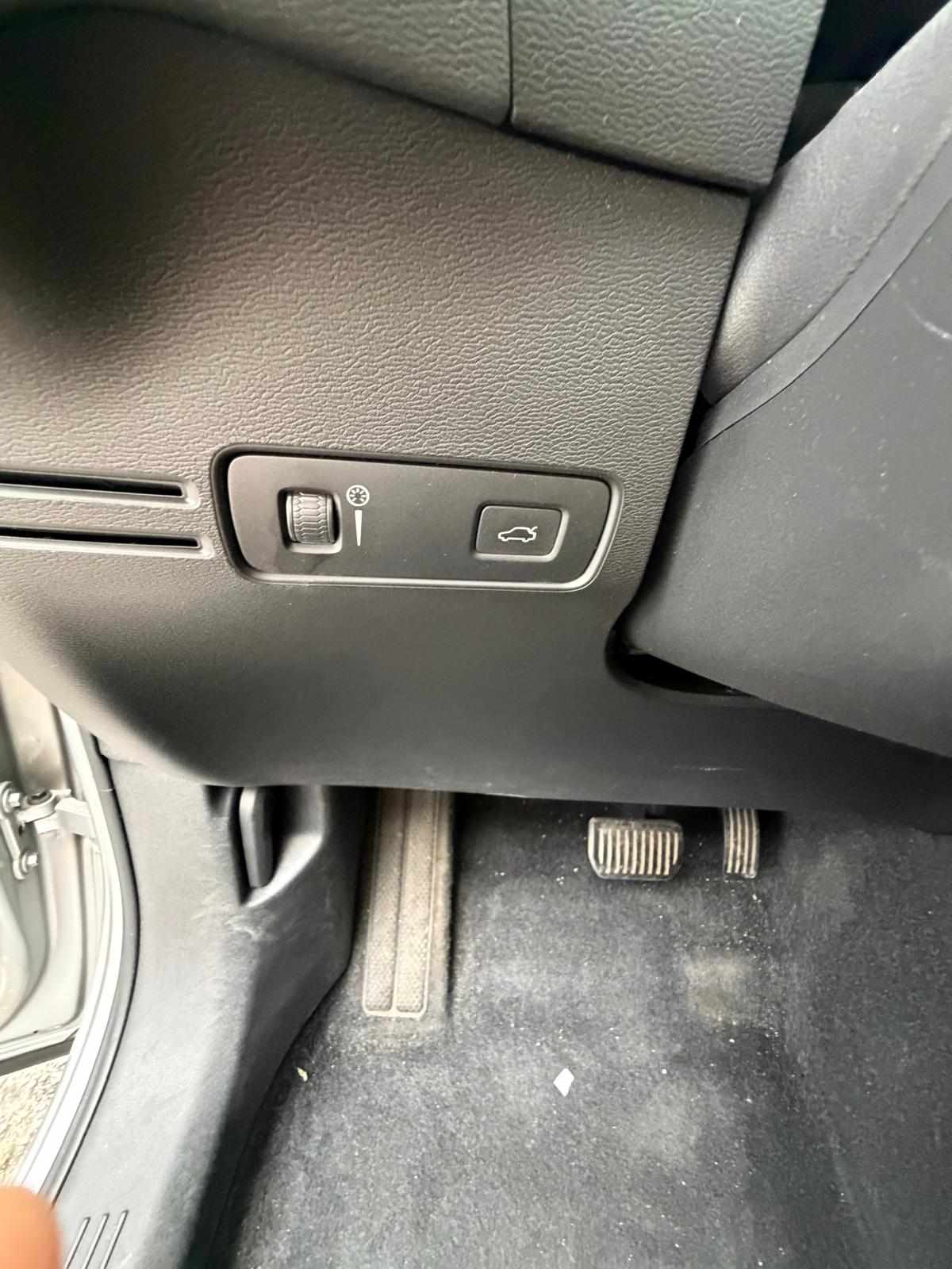 volvo-xc40-2-0-d3-2019-diesel-1969cc