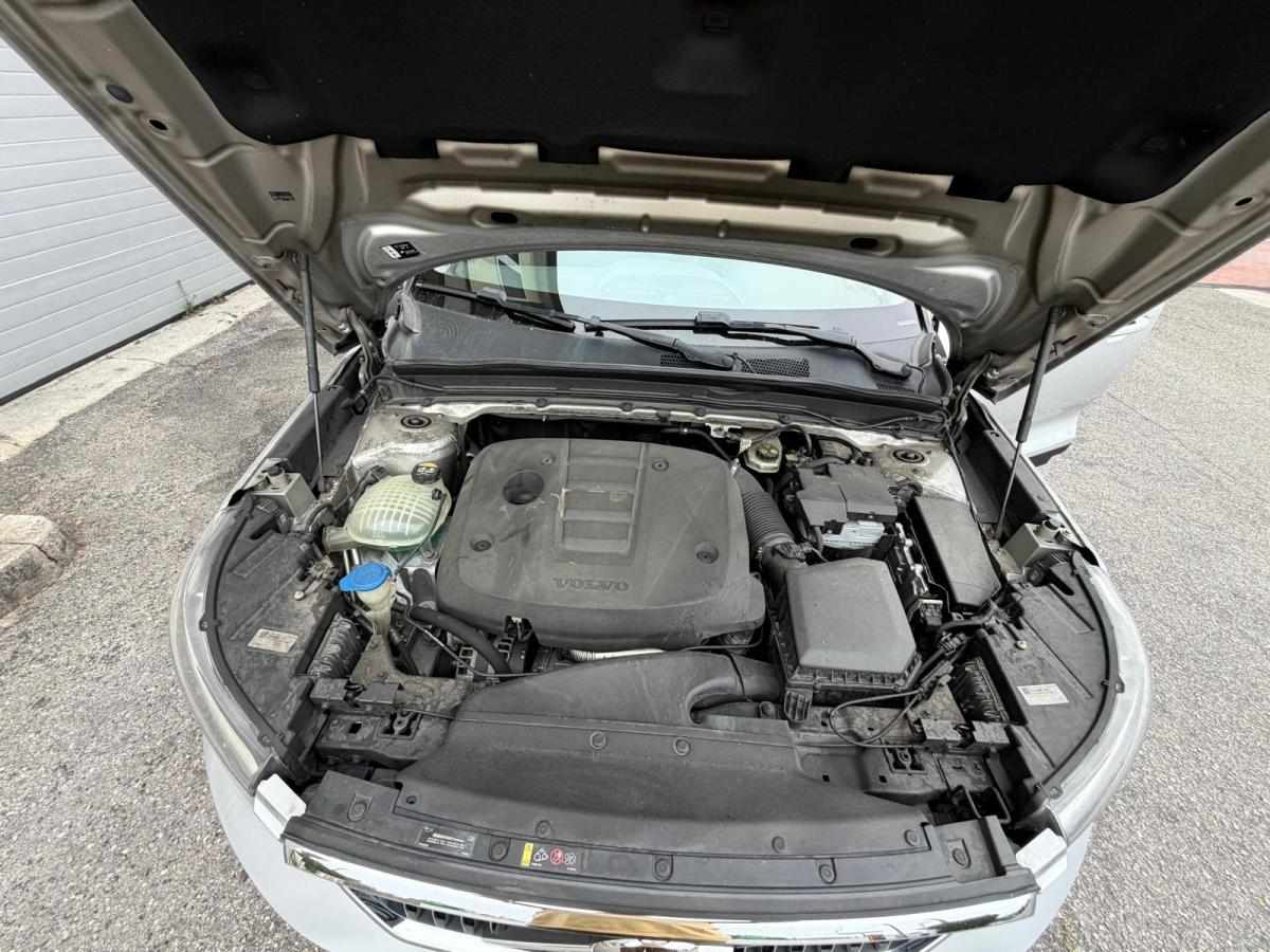 volvo-xc40-2-0-d3-2019-diesel-1969cc