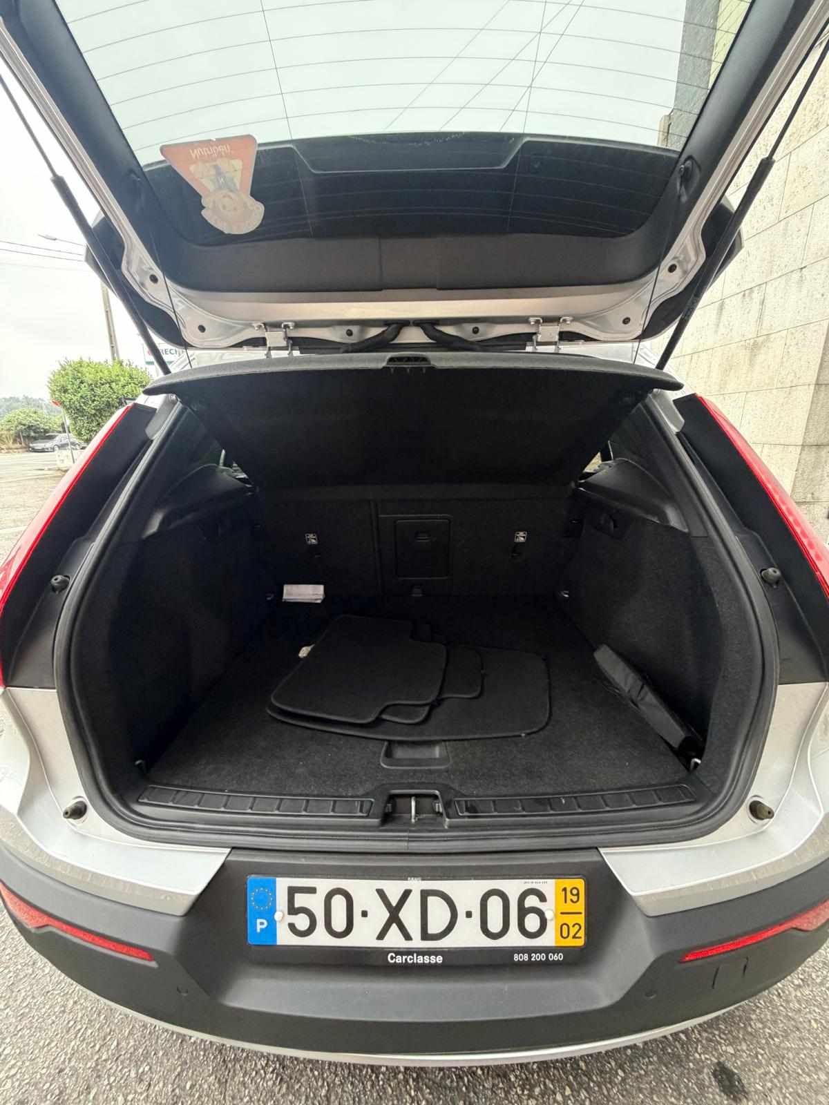 volvo-xc40-2-0-d3-2019-diesel-1969cc