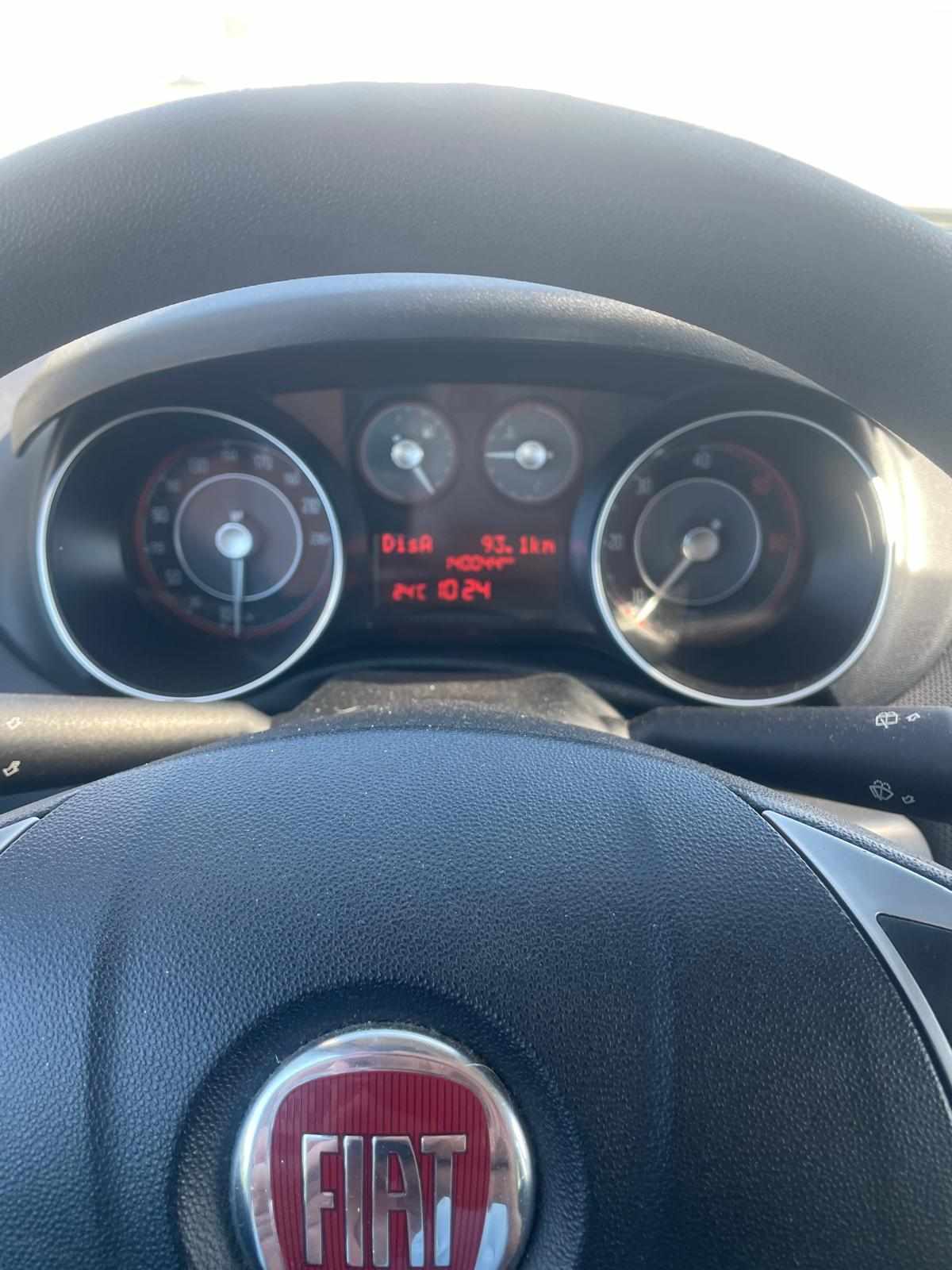 fiat-punto-1-3-multijet-2015-diesel-1248cc