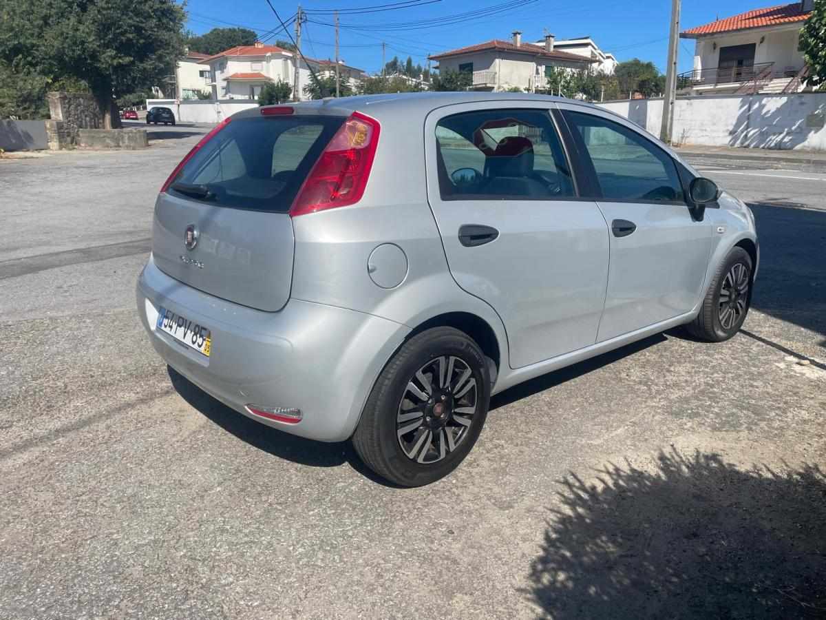 fiat-punto-1-3-multijet-2015-diesel-1248cc
