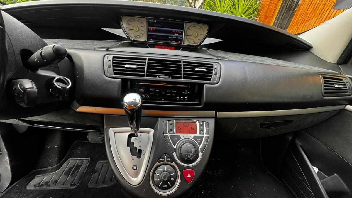 citroen-c8-2-2-hdi-2010-diesel-2179cc