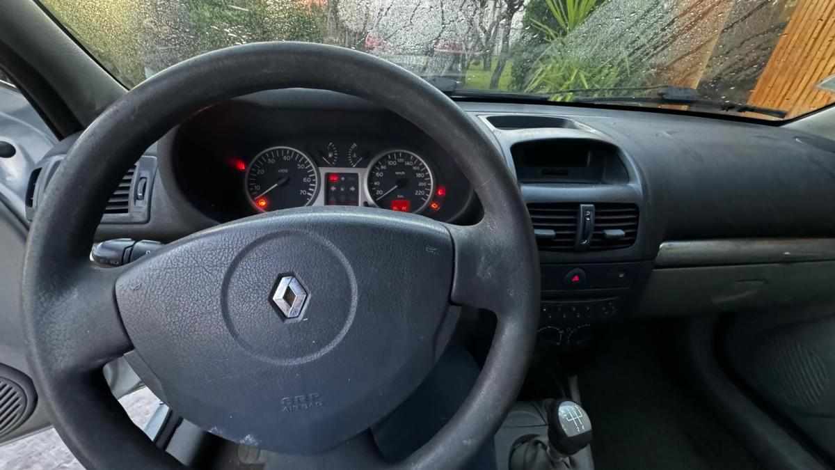 renault-clio-1-2-2002-gasolina-1149cc