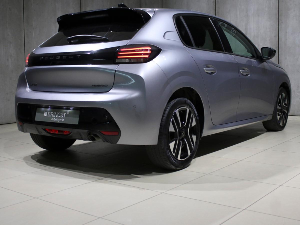 peugeot-208-2025-gasolina-1199cc