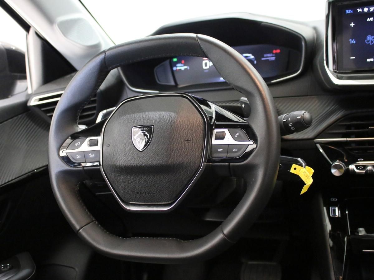 peugeot-208-2025-gasolina-1199cc