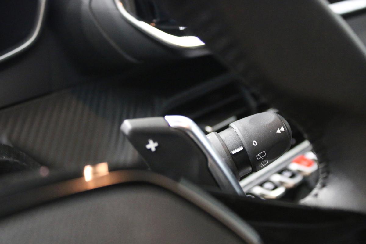 peugeot-208-2025-gasolina-1199cc