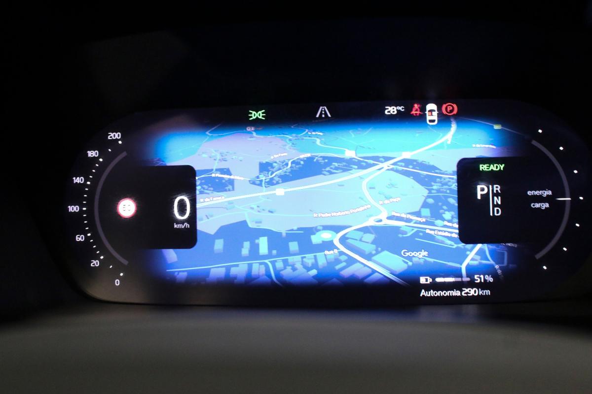 volvo-c40-2023-eletrico-0cc