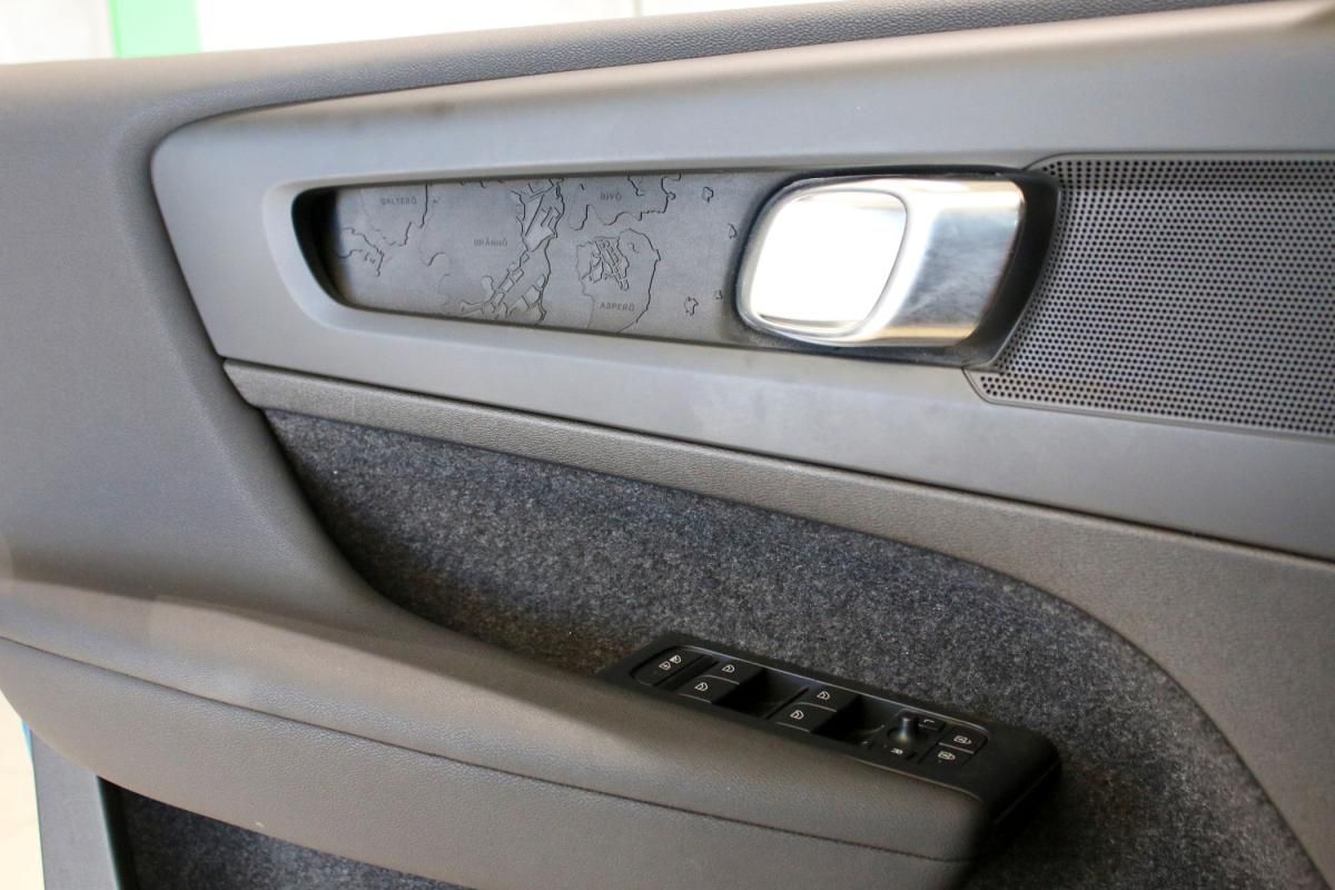 volvo-c40-2023-eletrico-0cc