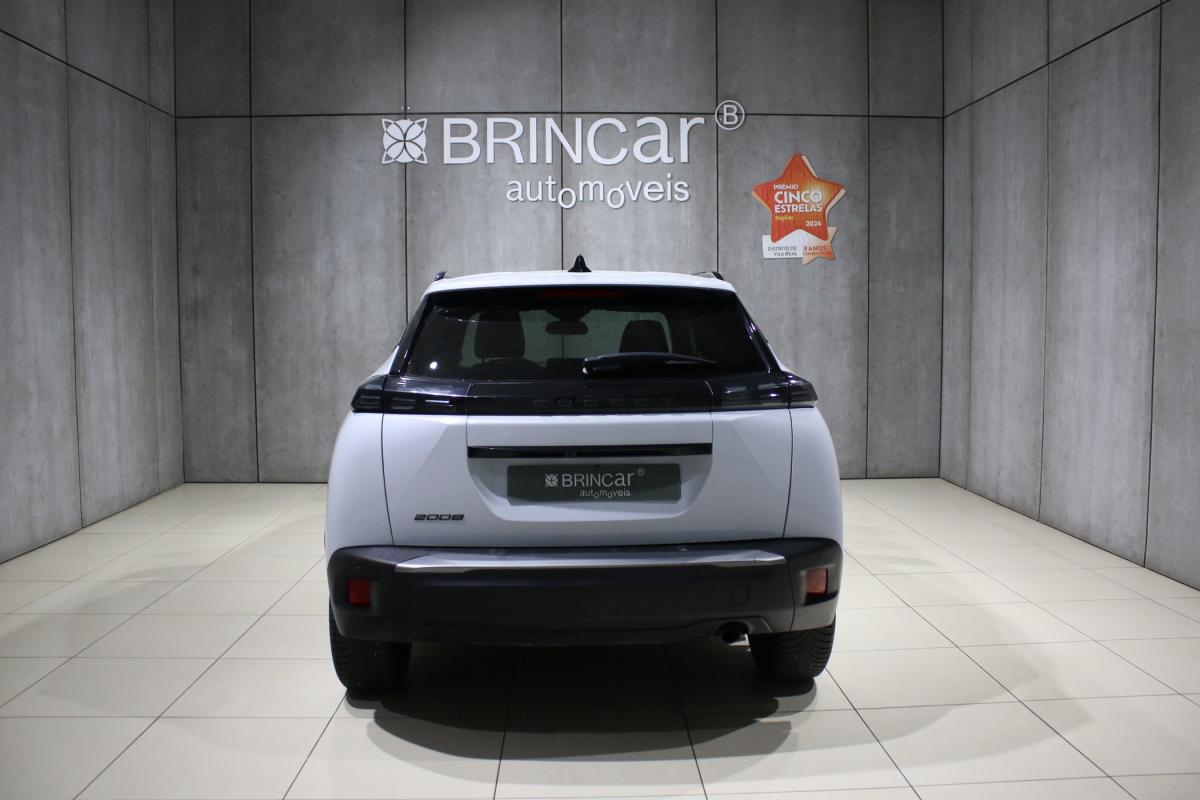 peugeot-2008-2024-gasolina-1199cc