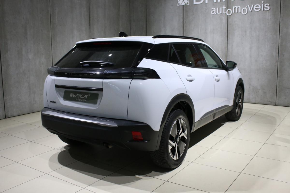 peugeot-2008-2024-gasolina-1199cc