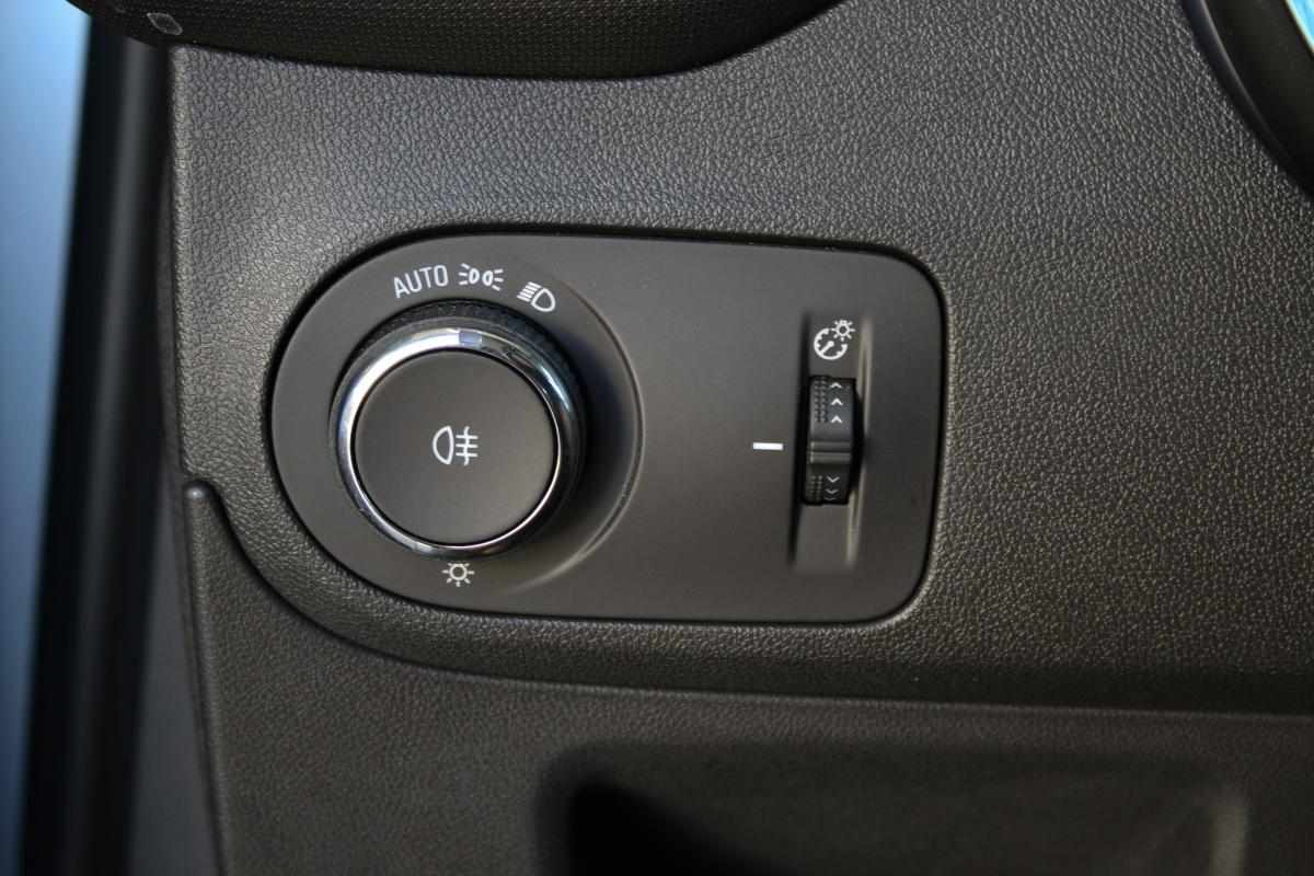 opel-crossland-2024-gasolina-1199cc
