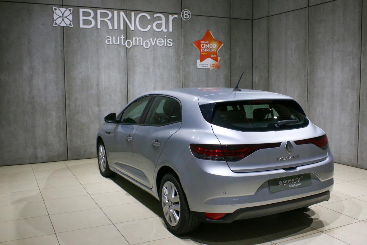 renault-megane-2022-diesel-1461cc