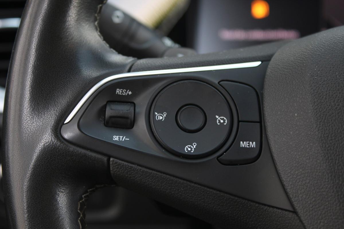 opel-grandland-2023-gasolina-1199cc