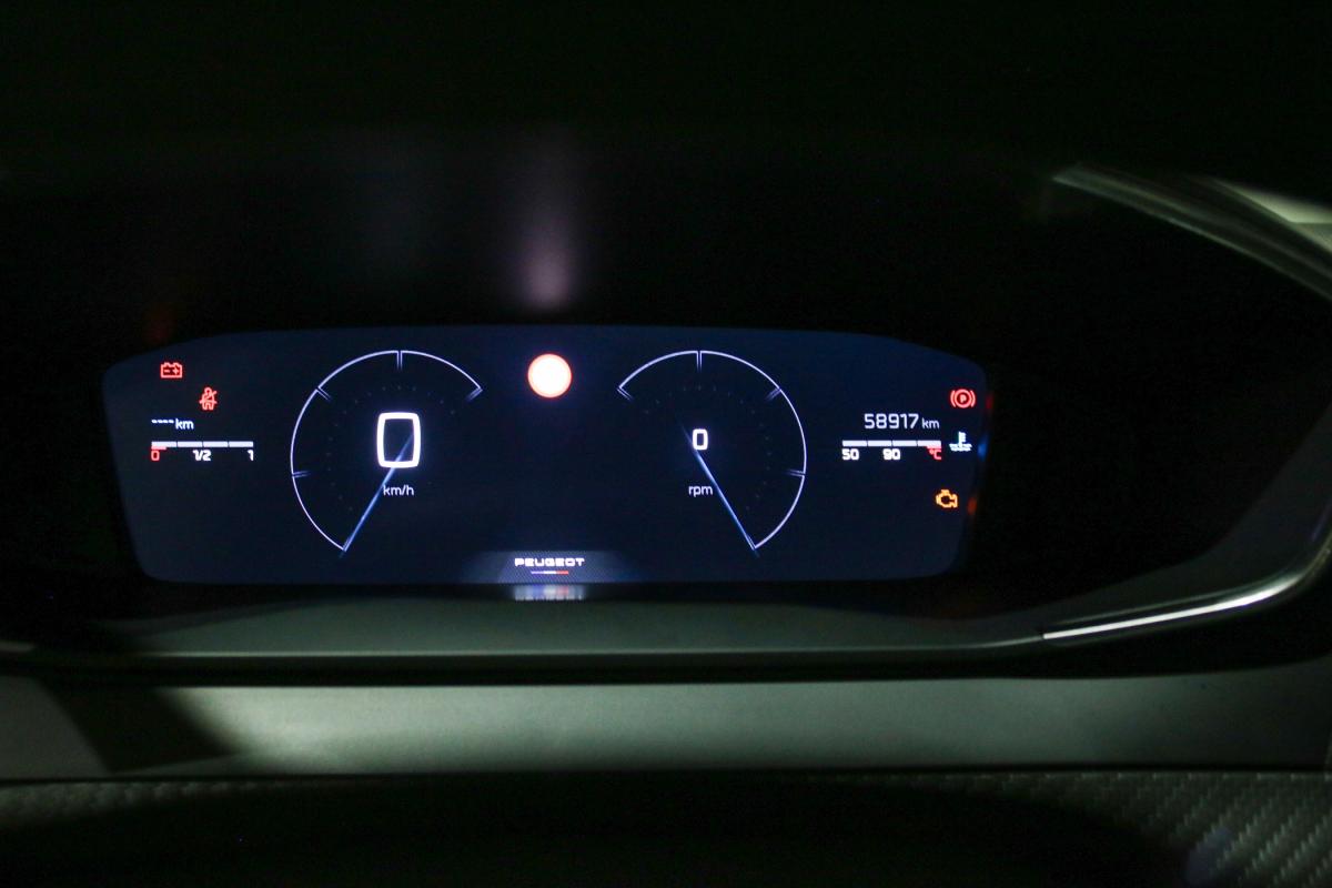 peugeot-2008-2024-gasolina-1199cc