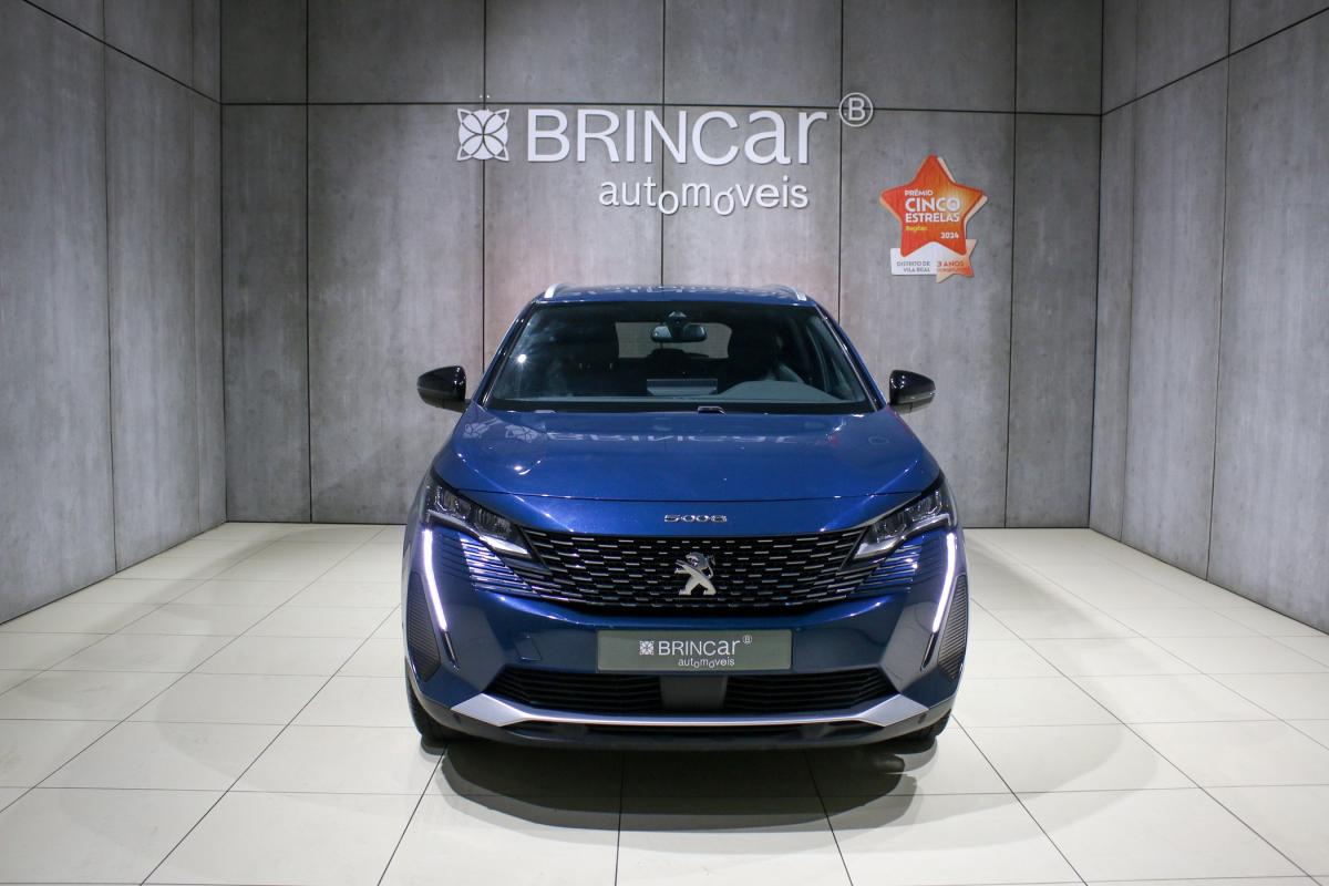 peugeot-5008-2023-gasolina-1199cc