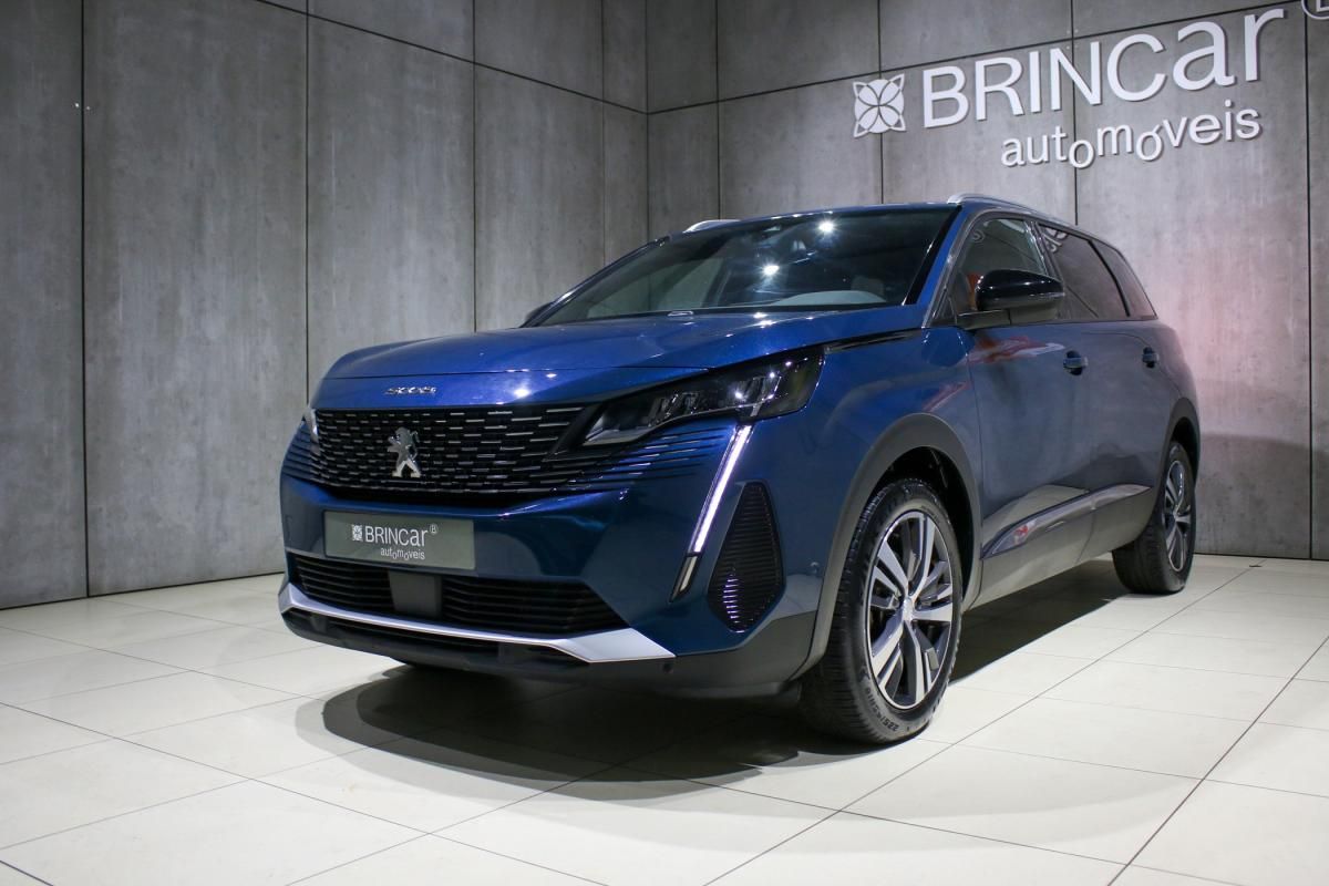 peugeot-5008-2023-gasolina-1199cc