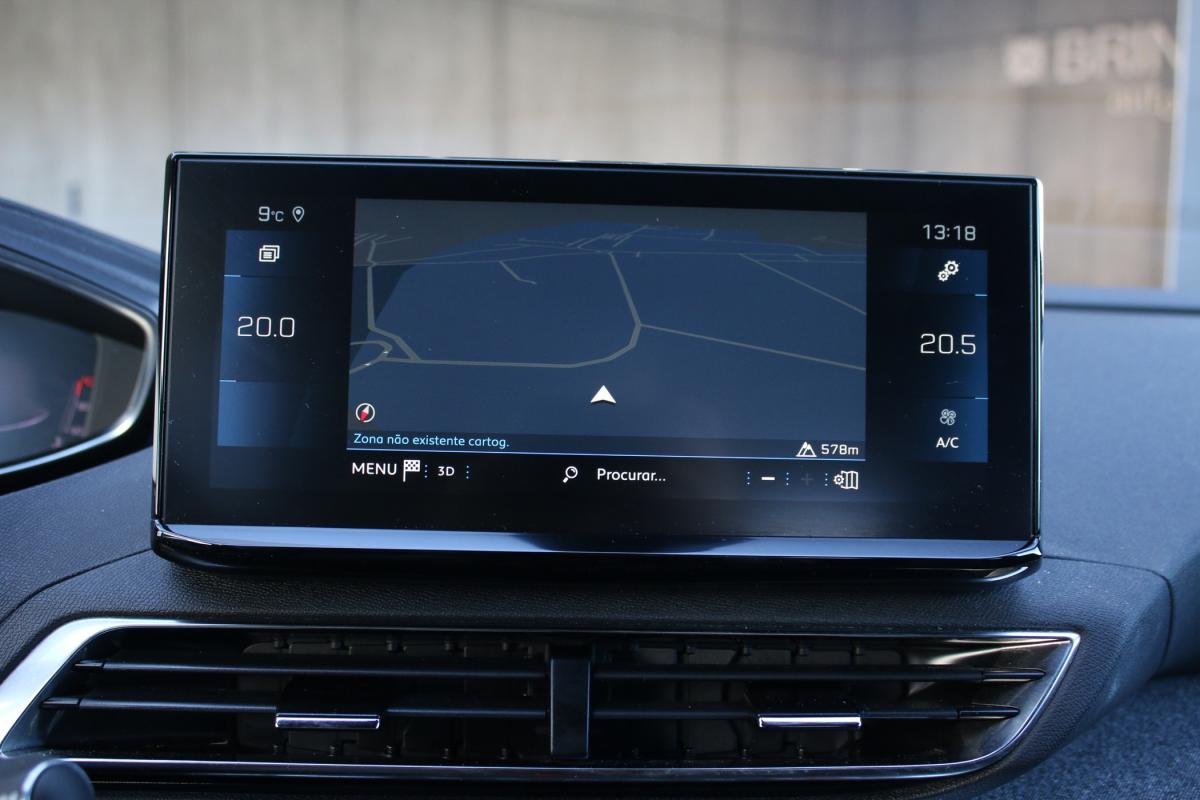 peugeot-5008-2023-gasolina-1199cc
