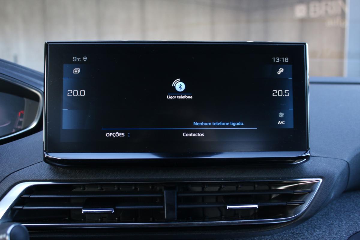 peugeot-5008-2023-gasolina-1199cc