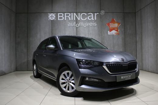 skoda-scala-2023-gasolina-999cc