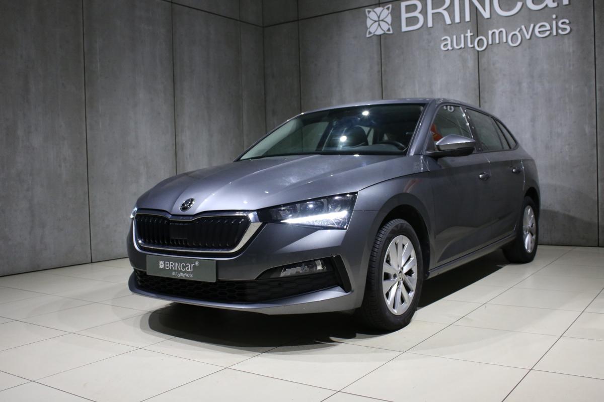 skoda-scala-2023-gasolina-999cc