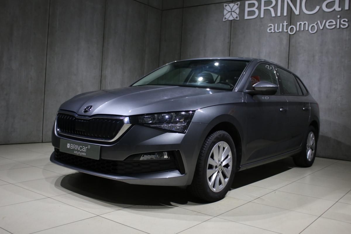 skoda-scala-2023-gasolina-999cc