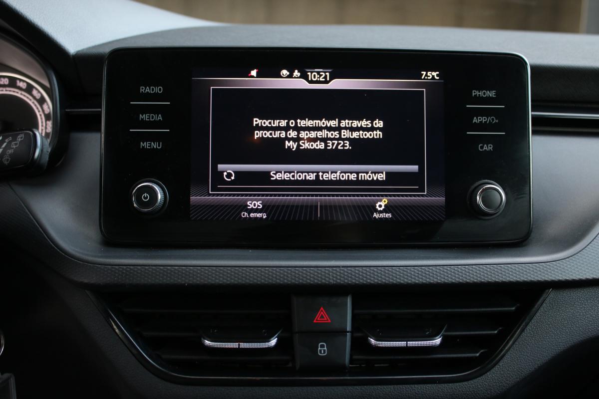 skoda-scala-2023-gasolina-999cc
