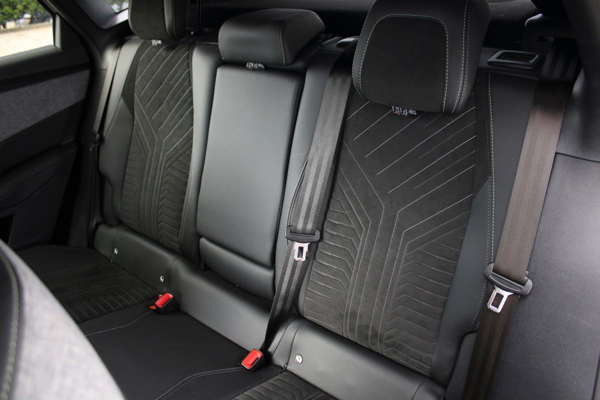 peugeot-3008-2025-gasolina-1199cc