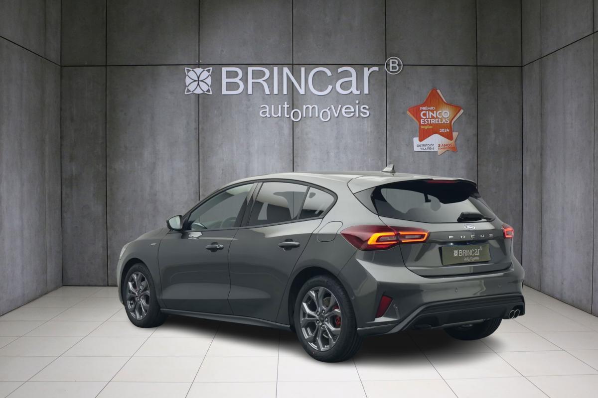 ford-focus-2022-gasolina-998cc