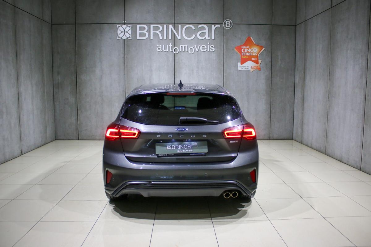 ford-focus-2022-gasolina-998cc