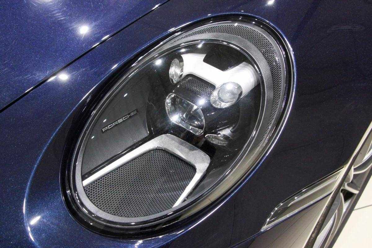 porsche-992-2020-gasolina-2981cc